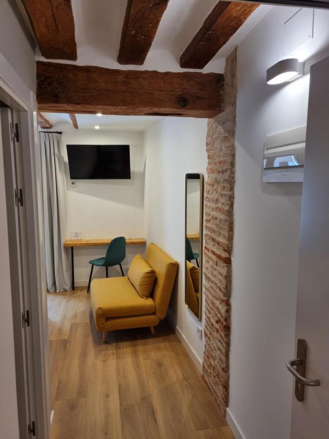 Hostal La Rua Estella Exteriör bild