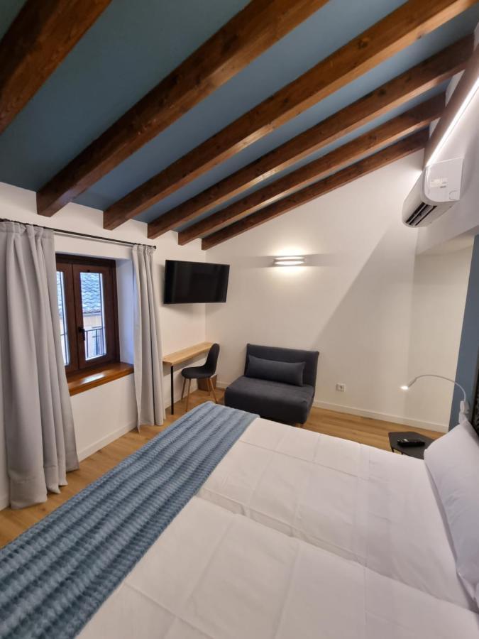 Hostal La Rua Estella Exteriör bild