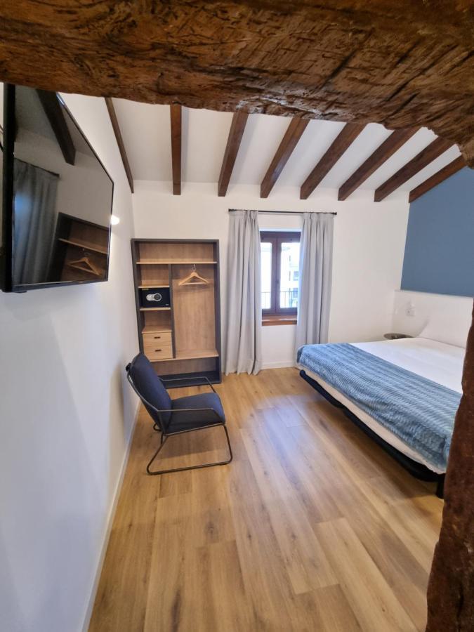 Hostal La Rua Estella Exteriör bild